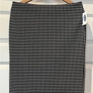 Old Navy Black and White Grid Pencil Skirt